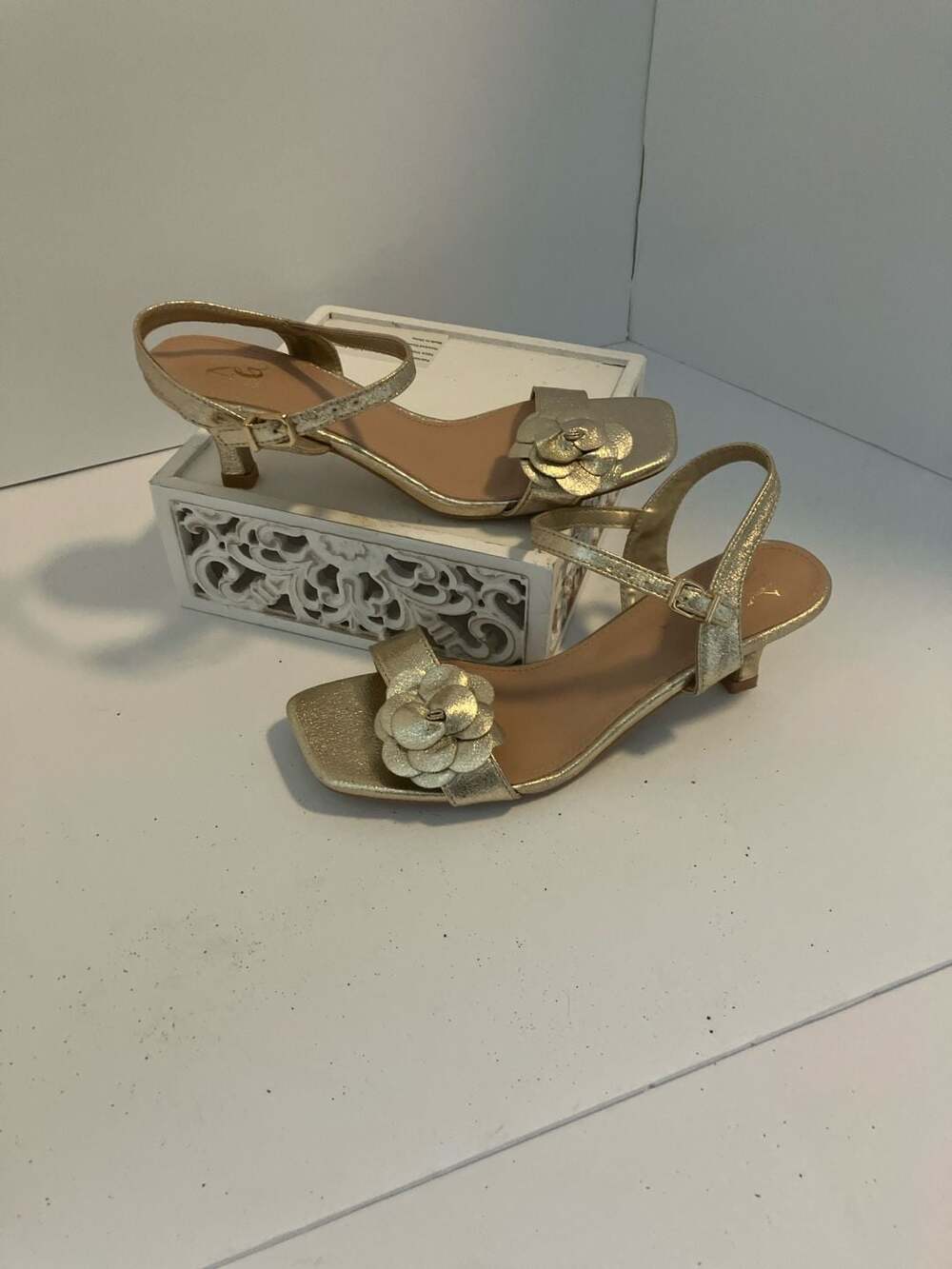 New York & Company Gold Metallic Floral Kitten Heel Sandals